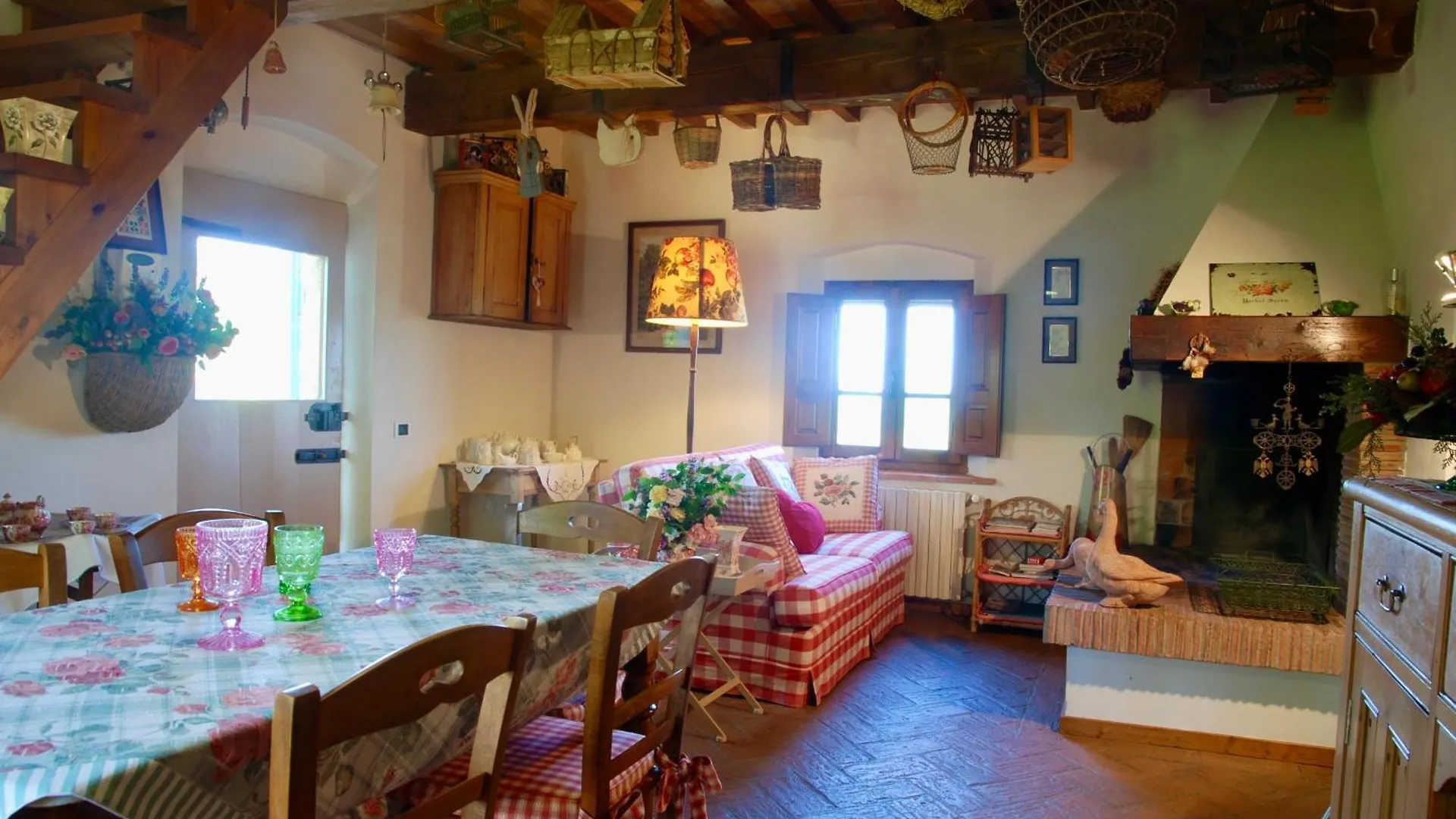 Podere Le Murella Appartamento Tramonto Palaia 0*,  Italy